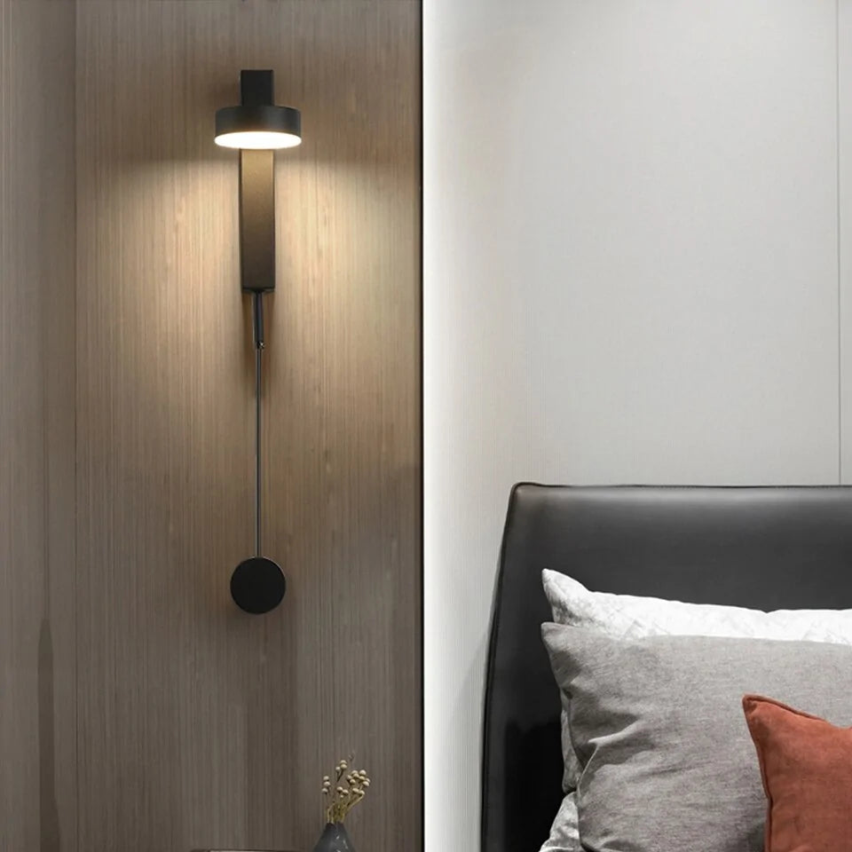 Sleek Modern Wall Lamp